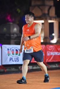 BIB: 27333
                            <button type="button" onclick="openModal(16095136)" class="btn btn-primary btn-sm float-right btn-popup" data-toggle="modal" data-target=".modal-high-quality">
                        <i class="fas fa-shopping-cart"></i> Add to Cart
                    </button>
                                            <button type="button" onclick="isThisMe(16095136, true)" class="btn btn-success btn-sm float-right btn-popup btn-isme hidden" data-toggle="tooltip" data-placement="bottom" title="นี่คือรูปของคุณใช่ไหม คลิกที่นี่เพื่อเอาเข้าอัลบั้ม">
                        <i class="fas fa-plus"></i> Add to album
                    </button>
                    <button type="button" onclick="isThisMe(16095136, false)" class="btn btn-warning btn-sm float-right btn-popup btn-isnotme hidden">
                        <i class="fas fa-ban"></i> Remove from album
                    </button>