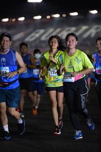 BIB: 105, 735, 73114
                            <button type="button" onclick="openModal(16122809)" class="btn btn-primary btn-sm float-right btn-popup" data-toggle="modal" data-target=".modal-high-quality">
                        <i class="fas fa-shopping-cart"></i> Add to Cart
                    </button>
                                            <button type="button" onclick="isThisMe(16122809, true)" class="btn btn-success btn-sm float-right btn-popup btn-isme hidden" data-toggle="tooltip" data-placement="bottom" title="นี่คือรูปของคุณใช่ไหม คลิกที่นี่เพื่อเอาเข้าอัลบั้ม">
                        <i class="fas fa-plus"></i> Add to album
                    </button>
                    <button type="button" onclick="isThisMe(16122809, false)" class="btn btn-warning btn-sm float-right btn-popup btn-isnotme hidden">
                        <i class="fas fa-ban"></i> Remove from album
                    </button>