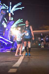 BIB: 27043
                            <button type="button" onclick="openModal(16105702)" class="btn btn-primary btn-sm float-right btn-popup" data-toggle="modal" data-target=".modal-high-quality">
                        <i class="fas fa-shopping-cart"></i> Add to Cart
                    </button>
                                            <button type="button" onclick="isThisMe(16105702, true)" class="btn btn-success btn-sm float-right btn-popup btn-isme hidden" data-toggle="tooltip" data-placement="bottom" title="นี่คือรูปของคุณใช่ไหม คลิกที่นี่เพื่อเอาเข้าอัลบั้ม">
                        <i class="fas fa-plus"></i> Add to album
                    </button>
                    <button type="button" onclick="isThisMe(16105702, false)" class="btn btn-warning btn-sm float-right btn-popup btn-isnotme hidden">
                        <i class="fas fa-ban"></i> Remove from album
                    </button>