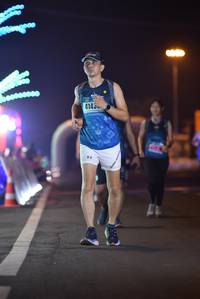 BIB: 4143
                            <button type="button" onclick="openModal(18003498)" class="btn btn-primary btn-sm float-right btn-popup" data-toggle="modal" data-target=".modal-high-quality">
                        <i class="fas fa-shopping-cart"></i> Add to Cart
                    </button>
                                            <button type="button" onclick="isThisMe(18003498, true)" class="btn btn-success btn-sm float-right btn-popup btn-isme hidden" data-toggle="tooltip" data-placement="bottom" title="นี่คือรูปของคุณใช่ไหม คลิกที่นี่เพื่อเอาเข้าอัลบั้ม">
                        <i class="fas fa-plus"></i> Add to album
                    </button>
                    <button type="button" onclick="isThisMe(18003498, false)" class="btn btn-warning btn-sm float-right btn-popup btn-isnotme hidden">
                        <i class="fas fa-ban"></i> Remove from album
                    </button>