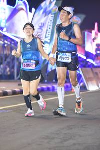 BIB: 241511, 4084
                            <button type="button" onclick="openModal(16103239)" class="btn btn-primary btn-sm float-right btn-popup" data-toggle="modal" data-target=".modal-high-quality">
                        <i class="fas fa-shopping-cart"></i> Add to Cart
                    </button>
                                            <button type="button" onclick="isThisMe(16103239, true)" class="btn btn-success btn-sm float-right btn-popup btn-isme hidden" data-toggle="tooltip" data-placement="bottom" title="นี่คือรูปของคุณใช่ไหม คลิกที่นี่เพื่อเอาเข้าอัลบั้ม">
                        <i class="fas fa-plus"></i> Add to album
                    </button>
                    <button type="button" onclick="isThisMe(16103239, false)" class="btn btn-warning btn-sm float-right btn-popup btn-isnotme hidden">
                        <i class="fas fa-ban"></i> Remove from album
                    </button>