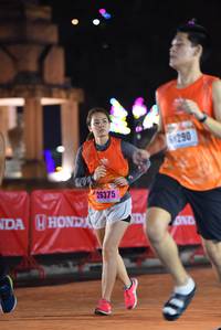 BIB: 202
                            <button type="button" onclick="openModal(16091758)" class="btn btn-primary btn-sm float-right btn-popup" data-toggle="modal" data-target=".modal-high-quality">
                        <i class="fas fa-shopping-cart"></i> Add to Cart
                    </button>
                                            <button type="button" onclick="isThisMe(16091758, true)" class="btn btn-success btn-sm float-right btn-popup btn-isme hidden" data-toggle="tooltip" data-placement="bottom" title="นี่คือรูปของคุณใช่ไหม คลิกที่นี่เพื่อเอาเข้าอัลบั้ม">
                        <i class="fas fa-plus"></i> Add to album
                    </button>
                    <button type="button" onclick="isThisMe(16091758, false)" class="btn btn-warning btn-sm float-right btn-popup btn-isnotme hidden">
                        <i class="fas fa-ban"></i> Remove from album
                    </button>