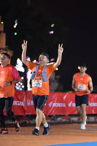 BIB: 23522
                            <button type="button" onclick="openModal(18012096)" class="btn btn-primary btn-sm float-right btn-popup" data-toggle="modal" data-target=".modal-high-quality">
                        <i class="fas fa-shopping-cart"></i> Add to Cart
                    </button>
                                            <button type="button" onclick="isThisMe(18012096, true)" class="btn btn-success btn-sm float-right btn-popup btn-isme hidden" data-toggle="tooltip" data-placement="bottom" title="นี่คือรูปของคุณใช่ไหม คลิกที่นี่เพื่อเอาเข้าอัลบั้ม">
                        <i class="fas fa-plus"></i> Add to album
                    </button>
                    <button type="button" onclick="isThisMe(18012096, false)" class="btn btn-warning btn-sm float-right btn-popup btn-isnotme hidden">
                        <i class="fas fa-ban"></i> Remove from album
                    </button>
