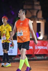 BIB: 20235
                            <button type="button" onclick="openModal(16095213)" class="btn btn-primary btn-sm float-right btn-popup" data-toggle="modal" data-target=".modal-high-quality">
                        <i class="fas fa-shopping-cart"></i> Add to Cart
                    </button>
                                            <button type="button" onclick="isThisMe(16095213, true)" class="btn btn-success btn-sm float-right btn-popup btn-isme hidden" data-toggle="tooltip" data-placement="bottom" title="นี่คือรูปของคุณใช่ไหม คลิกที่นี่เพื่อเอาเข้าอัลบั้ม">
                        <i class="fas fa-plus"></i> Add to album
                    </button>
                    <button type="button" onclick="isThisMe(16095213, false)" class="btn btn-warning btn-sm float-right btn-popup btn-isnotme hidden">
                        <i class="fas fa-ban"></i> Remove from album
                    </button>