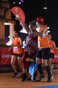 BIB: 20283
                            <button type="button" onclick="openModal(16096227)" class="btn btn-primary btn-sm float-right btn-popup" data-toggle="modal" data-target=".modal-high-quality">
                        <i class="fas fa-shopping-cart"></i> Add to Cart
                    </button>
                                            <button type="button" onclick="isThisMe(16096227, true)" class="btn btn-success btn-sm float-right btn-popup btn-isme hidden" data-toggle="tooltip" data-placement="bottom" title="นี่คือรูปของคุณใช่ไหม คลิกที่นี่เพื่อเอาเข้าอัลบั้ม">
                        <i class="fas fa-plus"></i> Add to album
                    </button>
                    <button type="button" onclick="isThisMe(16096227, false)" class="btn btn-warning btn-sm float-right btn-popup btn-isnotme hidden">
                        <i class="fas fa-ban"></i> Remove from album
                    </button>