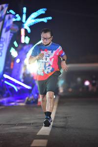 BIB: 3070
                            <button type="button" onclick="openModal(18008303)" class="btn btn-primary btn-sm float-right btn-popup" data-toggle="modal" data-target=".modal-high-quality">
                        <i class="fas fa-shopping-cart"></i> Add to Cart
                    </button>
                                            <button type="button" onclick="isThisMe(18008303, true)" class="btn btn-success btn-sm float-right btn-popup btn-isme hidden" data-toggle="tooltip" data-placement="bottom" title="นี่คือรูปของคุณใช่ไหม คลิกที่นี่เพื่อเอาเข้าอัลบั้ม">
                        <i class="fas fa-plus"></i> Add to album
                    </button>
                    <button type="button" onclick="isThisMe(18008303, false)" class="btn btn-warning btn-sm float-right btn-popup btn-isnotme hidden">
                        <i class="fas fa-ban"></i> Remove from album
                    </button>