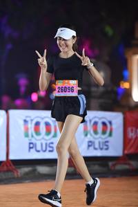 BIB: 2094, 23770
                            <button type="button" onclick="openModal(16094688)" class="btn btn-primary btn-sm float-right btn-popup" data-toggle="modal" data-target=".modal-high-quality">
                        <i class="fas fa-shopping-cart"></i> Add to Cart
                    </button>
                                            <button type="button" onclick="isThisMe(16094688, true)" class="btn btn-success btn-sm float-right btn-popup btn-isme hidden" data-toggle="tooltip" data-placement="bottom" title="นี่คือรูปของคุณใช่ไหม คลิกที่นี่เพื่อเอาเข้าอัลบั้ม">
                        <i class="fas fa-plus"></i> Add to album
                    </button>
                    <button type="button" onclick="isThisMe(16094688, false)" class="btn btn-warning btn-sm float-right btn-popup btn-isnotme hidden">
                        <i class="fas fa-ban"></i> Remove from album
                    </button>