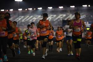 BIB: 22006, 27367, 21202, 5304, 9211
                            <button type="button" onclick="openModal(18044641)" class="btn btn-primary btn-sm float-right btn-popup" data-toggle="modal" data-target=".modal-high-quality">
                        <i class="fas fa-shopping-cart"></i> Add to Cart
                    </button>
                                            <button type="button" onclick="isThisMe(18044641, true)" class="btn btn-success btn-sm float-right btn-popup btn-isme hidden" data-toggle="tooltip" data-placement="bottom" title="นี่คือรูปของคุณใช่ไหม คลิกที่นี่เพื่อเอาเข้าอัลบั้ม">
                        <i class="fas fa-plus"></i> Add to album
                    </button>
                    <button type="button" onclick="isThisMe(18044641, false)" class="btn btn-warning btn-sm float-right btn-popup btn-isnotme hidden">
                        <i class="fas fa-ban"></i> Remove from album
                    </button>