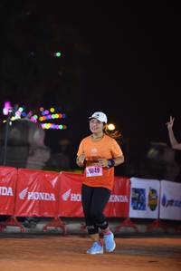 BIB: 20249
                            <button type="button" onclick="openModal(16093510)" class="btn btn-primary btn-sm float-right btn-popup" data-toggle="modal" data-target=".modal-high-quality">
                        <i class="fas fa-shopping-cart"></i> Add to Cart
                    </button>
                                            <button type="button" onclick="isThisMe(16093510, true)" class="btn btn-success btn-sm float-right btn-popup btn-isme hidden" data-toggle="tooltip" data-placement="bottom" title="นี่คือรูปของคุณใช่ไหม คลิกที่นี่เพื่อเอาเข้าอัลบั้ม">
                        <i class="fas fa-plus"></i> Add to album
                    </button>
                    <button type="button" onclick="isThisMe(16093510, false)" class="btn btn-warning btn-sm float-right btn-popup btn-isnotme hidden">
                        <i class="fas fa-ban"></i> Remove from album
                    </button>