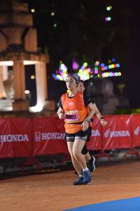 BIB: 26922
                            <button type="button" onclick="openModal(18012198)" class="btn btn-primary btn-sm float-right btn-popup" data-toggle="modal" data-target=".modal-high-quality">
                        <i class="fas fa-shopping-cart"></i> Add to Cart
                    </button>
                                            <button type="button" onclick="isThisMe(18012198, true)" class="btn btn-success btn-sm float-right btn-popup btn-isme hidden" data-toggle="tooltip" data-placement="bottom" title="นี่คือรูปของคุณใช่ไหม คลิกที่นี่เพื่อเอาเข้าอัลบั้ม">
                        <i class="fas fa-plus"></i> Add to album
                    </button>
                    <button type="button" onclick="isThisMe(18012198, false)" class="btn btn-warning btn-sm float-right btn-popup btn-isnotme hidden">
                        <i class="fas fa-ban"></i> Remove from album
                    </button>