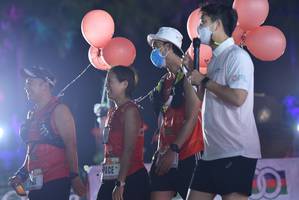 BIB: 212, 22044
                            <button type="button" onclick="openModal(16099476)" class="btn btn-primary btn-sm float-right btn-popup" data-toggle="modal" data-target=".modal-high-quality">
                        <i class="fas fa-shopping-cart"></i> Add to Cart
                    </button>
                                            <button type="button" onclick="isThisMe(16099476, true)" class="btn btn-success btn-sm float-right btn-popup btn-isme hidden" data-toggle="tooltip" data-placement="bottom" title="นี่คือรูปของคุณใช่ไหม คลิกที่นี่เพื่อเอาเข้าอัลบั้ม">
                        <i class="fas fa-plus"></i> Add to album
                    </button>
                    <button type="button" onclick="isThisMe(16099476, false)" class="btn btn-warning btn-sm float-right btn-popup btn-isnotme hidden">
                        <i class="fas fa-ban"></i> Remove from album
                    </button>