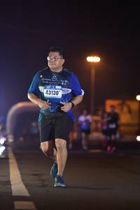 BIB: 43130
                            <button type="button" onclick="openModal(18004529)" class="btn btn-primary btn-sm float-right btn-popup" data-toggle="modal" data-target=".modal-high-quality">
                        <i class="fas fa-shopping-cart"></i> Add to Cart
                    </button>
                                            <button type="button" onclick="isThisMe(18004529, true)" class="btn btn-success btn-sm float-right btn-popup btn-isme hidden" data-toggle="tooltip" data-placement="bottom" title="นี่คือรูปของคุณใช่ไหม คลิกที่นี่เพื่อเอาเข้าอัลบั้ม">
                        <i class="fas fa-plus"></i> Add to album
                    </button>
                    <button type="button" onclick="isThisMe(18004529, false)" class="btn btn-warning btn-sm float-right btn-popup btn-isnotme hidden">
                        <i class="fas fa-ban"></i> Remove from album
                    </button>