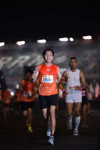 BIB: 22545, 21095
                            <button type="button" onclick="openModal(18050289)" class="btn btn-primary btn-sm float-right btn-popup" data-toggle="modal" data-target=".modal-high-quality">
                        <i class="fas fa-shopping-cart"></i> Add to Cart
                    </button>
                                            <button type="button" onclick="isThisMe(18050289, true)" class="btn btn-success btn-sm float-right btn-popup btn-isme hidden" data-toggle="tooltip" data-placement="bottom" title="นี่คือรูปของคุณใช่ไหม คลิกที่นี่เพื่อเอาเข้าอัลบั้ม">
                        <i class="fas fa-plus"></i> Add to album
                    </button>
                    <button type="button" onclick="isThisMe(18050289, false)" class="btn btn-warning btn-sm float-right btn-popup btn-isnotme hidden">
                        <i class="fas fa-ban"></i> Remove from album
                    </button>