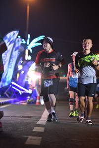 BIB: 223, 42212
                            <button type="button" onclick="openModal(18008467)" class="btn btn-primary btn-sm float-right btn-popup" data-toggle="modal" data-target=".modal-high-quality">
                        <i class="fas fa-shopping-cart"></i> Add to Cart
                    </button>
                                            <button type="button" onclick="isThisMe(18008467, true)" class="btn btn-success btn-sm float-right btn-popup btn-isme hidden" data-toggle="tooltip" data-placement="bottom" title="นี่คือรูปของคุณใช่ไหม คลิกที่นี่เพื่อเอาเข้าอัลบั้ม">
                        <i class="fas fa-plus"></i> Add to album
                    </button>
                    <button type="button" onclick="isThisMe(18008467, false)" class="btn btn-warning btn-sm float-right btn-popup btn-isnotme hidden">
                        <i class="fas fa-ban"></i> Remove from album
                    </button>