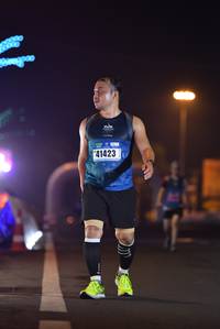 BIB: 41423
                            <button type="button" onclick="openModal(18004878)" class="btn btn-primary btn-sm float-right btn-popup" data-toggle="modal" data-target=".modal-high-quality">
                        <i class="fas fa-shopping-cart"></i> Add to Cart
                    </button>
                                            <button type="button" onclick="isThisMe(18004878, true)" class="btn btn-success btn-sm float-right btn-popup btn-isme hidden" data-toggle="tooltip" data-placement="bottom" title="นี่คือรูปของคุณใช่ไหม คลิกที่นี่เพื่อเอาเข้าอัลบั้ม">
                        <i class="fas fa-plus"></i> Add to album
                    </button>
                    <button type="button" onclick="isThisMe(18004878, false)" class="btn btn-warning btn-sm float-right btn-popup btn-isnotme hidden">
                        <i class="fas fa-ban"></i> Remove from album
                    </button>