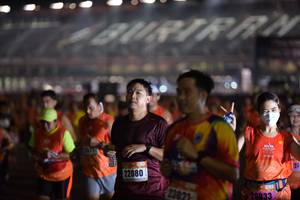 BIB: 22080, 230, 26033
                            <button type="button" onclick="openModal(18046111)" class="btn btn-primary btn-sm float-right btn-popup" data-toggle="modal" data-target=".modal-high-quality">
                        <i class="fas fa-shopping-cart"></i> Add to Cart
                    </button>
                                            <button type="button" onclick="isThisMe(18046111, true)" class="btn btn-success btn-sm float-right btn-popup btn-isme hidden" data-toggle="tooltip" data-placement="bottom" title="นี่คือรูปของคุณใช่ไหม คลิกที่นี่เพื่อเอาเข้าอัลบั้ม">
                        <i class="fas fa-plus"></i> Add to album
                    </button>
                    <button type="button" onclick="isThisMe(18046111, false)" class="btn btn-warning btn-sm float-right btn-popup btn-isnotme hidden">
                        <i class="fas fa-ban"></i> Remove from album
                    </button>