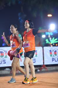 BIB: 343
                            <button type="button" onclick="openModal(16099130)" class="btn btn-primary btn-sm float-right btn-popup" data-toggle="modal" data-target=".modal-high-quality">
                        <i class="fas fa-shopping-cart"></i> Add to Cart
                    </button>
                                            <button type="button" onclick="isThisMe(16099130, true)" class="btn btn-success btn-sm float-right btn-popup btn-isme hidden" data-toggle="tooltip" data-placement="bottom" title="นี่คือรูปของคุณใช่ไหม คลิกที่นี่เพื่อเอาเข้าอัลบั้ม">
                        <i class="fas fa-plus"></i> Add to album
                    </button>
                    <button type="button" onclick="isThisMe(16099130, false)" class="btn btn-warning btn-sm float-right btn-popup btn-isnotme hidden">
                        <i class="fas fa-ban"></i> Remove from album
                    </button>