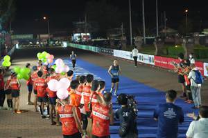 BIB: 21991, 208, 20747
                            <button type="button" onclick="openModal(16112595)" class="btn btn-primary btn-sm float-right btn-popup" data-toggle="modal" data-target=".modal-high-quality">
                        <i class="fas fa-shopping-cart"></i> Add to Cart
                    </button>
                                            <button type="button" onclick="isThisMe(16112595, true)" class="btn btn-success btn-sm float-right btn-popup btn-isme hidden" data-toggle="tooltip" data-placement="bottom" title="นี่คือรูปของคุณใช่ไหม คลิกที่นี่เพื่อเอาเข้าอัลบั้ม">
                        <i class="fas fa-plus"></i> Add to album
                    </button>
                    <button type="button" onclick="isThisMe(16112595, false)" class="btn btn-warning btn-sm float-right btn-popup btn-isnotme hidden">
                        <i class="fas fa-ban"></i> Remove from album
                    </button>