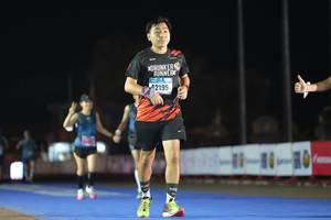 BIB: 2035
                            <button type="button" onclick="openModal(16087866)" class="btn btn-primary btn-sm float-right btn-popup" data-toggle="modal" data-target=".modal-high-quality">
                        <i class="fas fa-shopping-cart"></i> Add to Cart
                    </button>
                                            <button type="button" onclick="isThisMe(16087866, true)" class="btn btn-success btn-sm float-right btn-popup btn-isme hidden" data-toggle="tooltip" data-placement="bottom" title="นี่คือรูปของคุณใช่ไหม คลิกที่นี่เพื่อเอาเข้าอัลบั้ม">
                        <i class="fas fa-plus"></i> Add to album
                    </button>
                    <button type="button" onclick="isThisMe(16087866, false)" class="btn btn-warning btn-sm float-right btn-popup btn-isnotme hidden">
                        <i class="fas fa-ban"></i> Remove from album
                    </button>