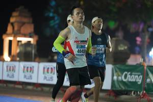 BIB: 20718, 229
                            <button type="button" onclick="openModal(16097421)" class="btn btn-primary btn-sm float-right btn-popup" data-toggle="modal" data-target=".modal-high-quality">
                        <i class="fas fa-shopping-cart"></i> Add to Cart
                    </button>
                                            <button type="button" onclick="isThisMe(16097421, true)" class="btn btn-success btn-sm float-right btn-popup btn-isme hidden" data-toggle="tooltip" data-placement="bottom" title="นี่คือรูปของคุณใช่ไหม คลิกที่นี่เพื่อเอาเข้าอัลบั้ม">
                        <i class="fas fa-plus"></i> Add to album
                    </button>
                    <button type="button" onclick="isThisMe(16097421, false)" class="btn btn-warning btn-sm float-right btn-popup btn-isnotme hidden">
                        <i class="fas fa-ban"></i> Remove from album
                    </button>