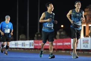 BIB: 5444
                            <button type="button" onclick="openModal(16098864)" class="btn btn-primary btn-sm float-right btn-popup" data-toggle="modal" data-target=".modal-high-quality">
                        <i class="fas fa-shopping-cart"></i> Add to Cart
                    </button>
                                            <button type="button" onclick="isThisMe(16098864, true)" class="btn btn-success btn-sm float-right btn-popup btn-isme hidden" data-toggle="tooltip" data-placement="bottom" title="นี่คือรูปของคุณใช่ไหม คลิกที่นี่เพื่อเอาเข้าอัลบั้ม">
                        <i class="fas fa-plus"></i> Add to album
                    </button>
                    <button type="button" onclick="isThisMe(16098864, false)" class="btn btn-warning btn-sm float-right btn-popup btn-isnotme hidden">
                        <i class="fas fa-ban"></i> Remove from album
                    </button>