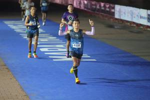 BIB: 2370, 222, 24575, 23400
                            <button type="button" onclick="openModal(16114670)" class="btn btn-primary btn-sm float-right btn-popup" data-toggle="modal" data-target=".modal-high-quality">
                        <i class="fas fa-shopping-cart"></i> Add to Cart
                    </button>
                                            <button type="button" onclick="isThisMe(16114670, true)" class="btn btn-success btn-sm float-right btn-popup btn-isme hidden" data-toggle="tooltip" data-placement="bottom" title="นี่คือรูปของคุณใช่ไหม คลิกที่นี่เพื่อเอาเข้าอัลบั้ม">
                        <i class="fas fa-plus"></i> Add to album
                    </button>
                    <button type="button" onclick="isThisMe(16114670, false)" class="btn btn-warning btn-sm float-right btn-popup btn-isnotme hidden">
                        <i class="fas fa-ban"></i> Remove from album
                    </button>