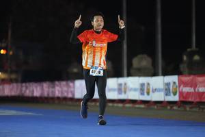 BIB: 20091, 20509
                            <button type="button" onclick="openModal(16088370)" class="btn btn-primary btn-sm float-right btn-popup" data-toggle="modal" data-target=".modal-high-quality">
                        <i class="fas fa-shopping-cart"></i> Add to Cart
                    </button>
                                            <button type="button" onclick="isThisMe(16088370, true)" class="btn btn-success btn-sm float-right btn-popup btn-isme hidden" data-toggle="tooltip" data-placement="bottom" title="นี่คือรูปของคุณใช่ไหม คลิกที่นี่เพื่อเอาเข้าอัลบั้ม">
                        <i class="fas fa-plus"></i> Add to album
                    </button>
                    <button type="button" onclick="isThisMe(16088370, false)" class="btn btn-warning btn-sm float-right btn-popup btn-isnotme hidden">
                        <i class="fas fa-ban"></i> Remove from album
                    </button>