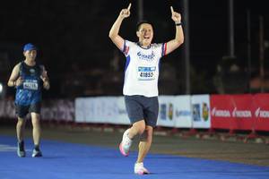 BIB: 21259, 22893, 22894
                            <button type="button" onclick="openModal(16091748)" class="btn btn-primary btn-sm float-right btn-popup" data-toggle="modal" data-target=".modal-high-quality">
                        <i class="fas fa-shopping-cart"></i> Add to Cart
                    </button>
                                            <button type="button" onclick="isThisMe(16091748, true)" class="btn btn-success btn-sm float-right btn-popup btn-isme hidden" data-toggle="tooltip" data-placement="bottom" title="นี่คือรูปของคุณใช่ไหม คลิกที่นี่เพื่อเอาเข้าอัลบั้ม">
                        <i class="fas fa-plus"></i> Add to album
                    </button>
                    <button type="button" onclick="isThisMe(16091748, false)" class="btn btn-warning btn-sm float-right btn-popup btn-isnotme hidden">
                        <i class="fas fa-ban"></i> Remove from album
                    </button>