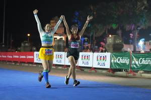 BIB: 250, 23934
                            <button type="button" onclick="openModal(16100466)" class="btn btn-primary btn-sm float-right btn-popup" data-toggle="modal" data-target=".modal-high-quality">
                        <i class="fas fa-shopping-cart"></i> Add to Cart
                    </button>
                                            <button type="button" onclick="isThisMe(16100466, true)" class="btn btn-success btn-sm float-right btn-popup btn-isme hidden" data-toggle="tooltip" data-placement="bottom" title="นี่คือรูปของคุณใช่ไหม คลิกที่นี่เพื่อเอาเข้าอัลบั้ม">
                        <i class="fas fa-plus"></i> Add to album
                    </button>
                    <button type="button" onclick="isThisMe(16100466, false)" class="btn btn-warning btn-sm float-right btn-popup btn-isnotme hidden">
                        <i class="fas fa-ban"></i> Remove from album
                    </button>