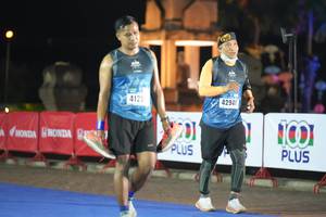 BIB: 25900, 225, 371
                            <button type="button" onclick="openModal(16110726)" class="btn btn-primary btn-sm float-right btn-popup" data-toggle="modal" data-target=".modal-high-quality">
                        <i class="fas fa-shopping-cart"></i> Add to Cart
                    </button>
                                            <button type="button" onclick="isThisMe(16110726, true)" class="btn btn-success btn-sm float-right btn-popup btn-isme hidden" data-toggle="tooltip" data-placement="bottom" title="นี่คือรูปของคุณใช่ไหม คลิกที่นี่เพื่อเอาเข้าอัลบั้ม">
                        <i class="fas fa-plus"></i> Add to album
                    </button>
                    <button type="button" onclick="isThisMe(16110726, false)" class="btn btn-warning btn-sm float-right btn-popup btn-isnotme hidden">
                        <i class="fas fa-ban"></i> Remove from album
                    </button>