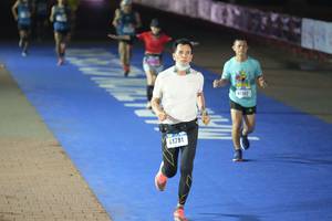 BIB: 21627, 26800
                            <button type="button" onclick="openModal(16123768)" class="btn btn-primary btn-sm float-right btn-popup" data-toggle="modal" data-target=".modal-high-quality">
                        <i class="fas fa-shopping-cart"></i> Add to Cart
                    </button>
                                            <button type="button" onclick="isThisMe(16123768, true)" class="btn btn-success btn-sm float-right btn-popup btn-isme hidden" data-toggle="tooltip" data-placement="bottom" title="นี่คือรูปของคุณใช่ไหม คลิกที่นี่เพื่อเอาเข้าอัลบั้ม">
                        <i class="fas fa-plus"></i> Add to album
                    </button>
                    <button type="button" onclick="isThisMe(16123768, false)" class="btn btn-warning btn-sm float-right btn-popup btn-isnotme hidden">
                        <i class="fas fa-ban"></i> Remove from album
                    </button>