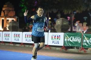 BIB: 25371, 22331, 0869, 21251
                            <button type="button" onclick="openModal(16101784)" class="btn btn-primary btn-sm float-right btn-popup" data-toggle="modal" data-target=".modal-high-quality">
                        <i class="fas fa-shopping-cart"></i> Add to Cart
                    </button>
                                            <button type="button" onclick="isThisMe(16101784, true)" class="btn btn-success btn-sm float-right btn-popup btn-isme hidden" data-toggle="tooltip" data-placement="bottom" title="นี่คือรูปของคุณใช่ไหม คลิกที่นี่เพื่อเอาเข้าอัลบั้ม">
                        <i class="fas fa-plus"></i> Add to album
                    </button>
                    <button type="button" onclick="isThisMe(16101784, false)" class="btn btn-warning btn-sm float-right btn-popup btn-isnotme hidden">
                        <i class="fas fa-ban"></i> Remove from album
                    </button>