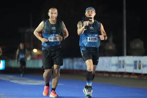 BIB: 20452
                            <button type="button" onclick="openModal(16088126)" class="btn btn-primary btn-sm float-right btn-popup" data-toggle="modal" data-target=".modal-high-quality">
                        <i class="fas fa-shopping-cart"></i> Add to Cart
                    </button>
                                            <button type="button" onclick="isThisMe(16088126, true)" class="btn btn-success btn-sm float-right btn-popup btn-isme hidden" data-toggle="tooltip" data-placement="bottom" title="นี่คือรูปของคุณใช่ไหม คลิกที่นี่เพื่อเอาเข้าอัลบั้ม">
                        <i class="fas fa-plus"></i> Add to album
                    </button>
                    <button type="button" onclick="isThisMe(16088126, false)" class="btn btn-warning btn-sm float-right btn-popup btn-isnotme hidden">
                        <i class="fas fa-ban"></i> Remove from album
                    </button>