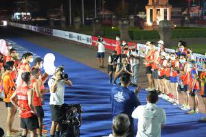 BIB: 23210, 385, 20951
                            <button type="button" onclick="openModal(16112427)" class="btn btn-primary btn-sm float-right btn-popup" data-toggle="modal" data-target=".modal-high-quality">
                        <i class="fas fa-shopping-cart"></i> Add to Cart
                    </button>
                                            <button type="button" onclick="isThisMe(16112427, true)" class="btn btn-success btn-sm float-right btn-popup btn-isme hidden" data-toggle="tooltip" data-placement="bottom" title="นี่คือรูปของคุณใช่ไหม คลิกที่นี่เพื่อเอาเข้าอัลบั้ม">
                        <i class="fas fa-plus"></i> Add to album
                    </button>
                    <button type="button" onclick="isThisMe(16112427, false)" class="btn btn-warning btn-sm float-right btn-popup btn-isnotme hidden">
                        <i class="fas fa-ban"></i> Remove from album
                    </button>