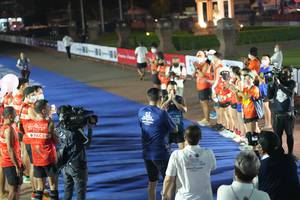 BIB: 26208
                            <button type="button" onclick="openModal(16112826)" class="btn btn-primary btn-sm float-right btn-popup" data-toggle="modal" data-target=".modal-high-quality">
                        <i class="fas fa-shopping-cart"></i> Add to Cart
                    </button>
                                            <button type="button" onclick="isThisMe(16112826, true)" class="btn btn-success btn-sm float-right btn-popup btn-isme hidden" data-toggle="tooltip" data-placement="bottom" title="นี่คือรูปของคุณใช่ไหม คลิกที่นี่เพื่อเอาเข้าอัลบั้ม">
                        <i class="fas fa-plus"></i> Add to album
                    </button>
                    <button type="button" onclick="isThisMe(16112826, false)" class="btn btn-warning btn-sm float-right btn-popup btn-isnotme hidden">
                        <i class="fas fa-ban"></i> Remove from album
                    </button>