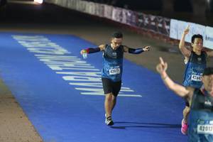 BIB: 2746
                            <button type="button" onclick="openModal(16132439)" class="btn btn-primary btn-sm float-right btn-popup" data-toggle="modal" data-target=".modal-high-quality">
                        <i class="fas fa-shopping-cart"></i> Add to Cart
                    </button>
                                            <button type="button" onclick="isThisMe(16132439, true)" class="btn btn-success btn-sm float-right btn-popup btn-isme hidden" data-toggle="tooltip" data-placement="bottom" title="นี่คือรูปของคุณใช่ไหม คลิกที่นี่เพื่อเอาเข้าอัลบั้ม">
                        <i class="fas fa-plus"></i> Add to album
                    </button>
                    <button type="button" onclick="isThisMe(16132439, false)" class="btn btn-warning btn-sm float-right btn-popup btn-isnotme hidden">
                        <i class="fas fa-ban"></i> Remove from album
                    </button>