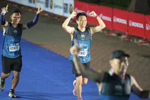 BIB: 27460, 209, 27628
                            <button type="button" onclick="openModal(16132523)" class="btn btn-primary btn-sm float-right btn-popup" data-toggle="modal" data-target=".modal-high-quality">
                        <i class="fas fa-shopping-cart"></i> Add to Cart
                    </button>
                                            <button type="button" onclick="isThisMe(16132523, true)" class="btn btn-success btn-sm float-right btn-popup btn-isme hidden" data-toggle="tooltip" data-placement="bottom" title="นี่คือรูปของคุณใช่ไหม คลิกที่นี่เพื่อเอาเข้าอัลบั้ม">
                        <i class="fas fa-plus"></i> Add to album
                    </button>
                    <button type="button" onclick="isThisMe(16132523, false)" class="btn btn-warning btn-sm float-right btn-popup btn-isnotme hidden">
                        <i class="fas fa-ban"></i> Remove from album
                    </button>