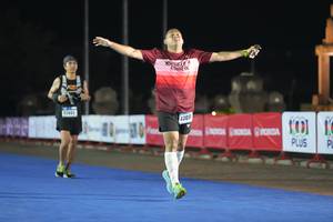 BIB: 2370
                            <button type="button" onclick="openModal(16090519)" class="btn btn-primary btn-sm float-right btn-popup" data-toggle="modal" data-target=".modal-high-quality">
                        <i class="fas fa-shopping-cart"></i> Add to Cart
                    </button>
                                            <button type="button" onclick="isThisMe(16090519, true)" class="btn btn-success btn-sm float-right btn-popup btn-isme hidden" data-toggle="tooltip" data-placement="bottom" title="นี่คือรูปของคุณใช่ไหม คลิกที่นี่เพื่อเอาเข้าอัลบั้ม">
                        <i class="fas fa-plus"></i> Add to album
                    </button>
                    <button type="button" onclick="isThisMe(16090519, false)" class="btn btn-warning btn-sm float-right btn-popup btn-isnotme hidden">
                        <i class="fas fa-ban"></i> Remove from album
                    </button>