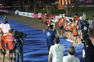 BIB: 21882
                            <button type="button" onclick="openModal(16112890)" class="btn btn-primary btn-sm float-right btn-popup" data-toggle="modal" data-target=".modal-high-quality">
                        <i class="fas fa-shopping-cart"></i> Add to Cart
                    </button>
                                            <button type="button" onclick="isThisMe(16112890, true)" class="btn btn-success btn-sm float-right btn-popup btn-isme hidden" data-toggle="tooltip" data-placement="bottom" title="นี่คือรูปของคุณใช่ไหม คลิกที่นี่เพื่อเอาเข้าอัลบั้ม">
                        <i class="fas fa-plus"></i> Add to album
                    </button>
                    <button type="button" onclick="isThisMe(16112890, false)" class="btn btn-warning btn-sm float-right btn-popup btn-isnotme hidden">
                        <i class="fas fa-ban"></i> Remove from album
                    </button>