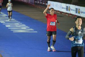 BIB: 240, 21879
                            <button type="button" onclick="openModal(16133445)" class="btn btn-primary btn-sm float-right btn-popup" data-toggle="modal" data-target=".modal-high-quality">
                        <i class="fas fa-shopping-cart"></i> Add to Cart
                    </button>
                                            <button type="button" onclick="isThisMe(16133445, true)" class="btn btn-success btn-sm float-right btn-popup btn-isme hidden" data-toggle="tooltip" data-placement="bottom" title="นี่คือรูปของคุณใช่ไหม คลิกที่นี่เพื่อเอาเข้าอัลบั้ม">
                        <i class="fas fa-plus"></i> Add to album
                    </button>
                    <button type="button" onclick="isThisMe(16133445, false)" class="btn btn-warning btn-sm float-right btn-popup btn-isnotme hidden">
                        <i class="fas fa-ban"></i> Remove from album
                    </button>