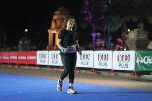 BIB: 27037, 24206
                            <button type="button" onclick="openModal(16099866)" class="btn btn-primary btn-sm float-right btn-popup" data-toggle="modal" data-target=".modal-high-quality">
                        <i class="fas fa-shopping-cart"></i> Add to Cart
                    </button>
                                            <button type="button" onclick="isThisMe(16099866, true)" class="btn btn-success btn-sm float-right btn-popup btn-isme hidden" data-toggle="tooltip" data-placement="bottom" title="นี่คือรูปของคุณใช่ไหม คลิกที่นี่เพื่อเอาเข้าอัลบั้ม">
                        <i class="fas fa-plus"></i> Add to album
                    </button>
                    <button type="button" onclick="isThisMe(16099866, false)" class="btn btn-warning btn-sm float-right btn-popup btn-isnotme hidden">
                        <i class="fas fa-ban"></i> Remove from album
                    </button>