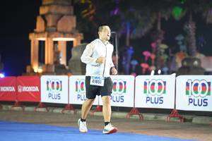 BIB: 10471, 22569, 20757
                            <button type="button" onclick="openModal(16110813)" class="btn btn-primary btn-sm float-right btn-popup" data-toggle="modal" data-target=".modal-high-quality">
                        <i class="fas fa-shopping-cart"></i> Add to Cart
                    </button>
                                            <button type="button" onclick="isThisMe(16110813, true)" class="btn btn-success btn-sm float-right btn-popup btn-isme hidden" data-toggle="tooltip" data-placement="bottom" title="นี่คือรูปของคุณใช่ไหม คลิกที่นี่เพื่อเอาเข้าอัลบั้ม">
                        <i class="fas fa-plus"></i> Add to album
                    </button>
                    <button type="button" onclick="isThisMe(16110813, false)" class="btn btn-warning btn-sm float-right btn-popup btn-isnotme hidden">
                        <i class="fas fa-ban"></i> Remove from album
                    </button>