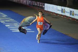 BIB: 400, 23534
                            <button type="button" onclick="openModal(16122856)" class="btn btn-primary btn-sm float-right btn-popup" data-toggle="modal" data-target=".modal-high-quality">
                        <i class="fas fa-shopping-cart"></i> Add to Cart
                    </button>
                                            <button type="button" onclick="isThisMe(16122856, true)" class="btn btn-success btn-sm float-right btn-popup btn-isme hidden" data-toggle="tooltip" data-placement="bottom" title="นี่คือรูปของคุณใช่ไหม คลิกที่นี่เพื่อเอาเข้าอัลบั้ม">
                        <i class="fas fa-plus"></i> Add to album
                    </button>
                    <button type="button" onclick="isThisMe(16122856, false)" class="btn btn-warning btn-sm float-right btn-popup btn-isnotme hidden">
                        <i class="fas fa-ban"></i> Remove from album
                    </button>