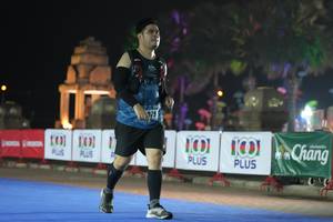 BIB: 060, 7947
                            <button type="button" onclick="openModal(16106366)" class="btn btn-primary btn-sm float-right btn-popup" data-toggle="modal" data-target=".modal-high-quality">
                        <i class="fas fa-shopping-cart"></i> Add to Cart
                    </button>
                                            <button type="button" onclick="isThisMe(16106366, true)" class="btn btn-success btn-sm float-right btn-popup btn-isme hidden" data-toggle="tooltip" data-placement="bottom" title="นี่คือรูปของคุณใช่ไหม คลิกที่นี่เพื่อเอาเข้าอัลบั้ม">
                        <i class="fas fa-plus"></i> Add to album
                    </button>
                    <button type="button" onclick="isThisMe(16106366, false)" class="btn btn-warning btn-sm float-right btn-popup btn-isnotme hidden">
                        <i class="fas fa-ban"></i> Remove from album
                    </button>