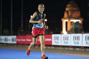 BIB: 561, 20968, 20448, 22427
                            <button type="button" onclick="openModal(16099188)" class="btn btn-primary btn-sm float-right btn-popup" data-toggle="modal" data-target=".modal-high-quality">
                        <i class="fas fa-shopping-cart"></i> Add to Cart
                    </button>
                                            <button type="button" onclick="isThisMe(16099188, true)" class="btn btn-success btn-sm float-right btn-popup btn-isme hidden" data-toggle="tooltip" data-placement="bottom" title="นี่คือรูปของคุณใช่ไหม คลิกที่นี่เพื่อเอาเข้าอัลบั้ม">
                        <i class="fas fa-plus"></i> Add to album
                    </button>
                    <button type="button" onclick="isThisMe(16099188, false)" class="btn btn-warning btn-sm float-right btn-popup btn-isnotme hidden">
                        <i class="fas fa-ban"></i> Remove from album
                    </button>