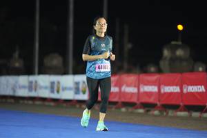 BIB: 21271, 0950
                            <button type="button" onclick="openModal(16089465)" class="btn btn-primary btn-sm float-right btn-popup" data-toggle="modal" data-target=".modal-high-quality">
                        <i class="fas fa-shopping-cart"></i> Add to Cart
                    </button>
                                            <button type="button" onclick="isThisMe(16089465, true)" class="btn btn-success btn-sm float-right btn-popup btn-isme hidden" data-toggle="tooltip" data-placement="bottom" title="นี่คือรูปของคุณใช่ไหม คลิกที่นี่เพื่อเอาเข้าอัลบั้ม">
                        <i class="fas fa-plus"></i> Add to album
                    </button>
                    <button type="button" onclick="isThisMe(16089465, false)" class="btn btn-warning btn-sm float-right btn-popup btn-isnotme hidden">
                        <i class="fas fa-ban"></i> Remove from album
                    </button>