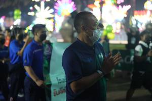 BIB: 22460, 236, 390, 925
                            <button type="button" onclick="openModal(16114314)" class="btn btn-primary btn-sm float-right btn-popup" data-toggle="modal" data-target=".modal-high-quality">
                        <i class="fas fa-shopping-cart"></i> Add to Cart
                    </button>
                                            <button type="button" onclick="isThisMe(16114314, true)" class="btn btn-success btn-sm float-right btn-popup btn-isme hidden" data-toggle="tooltip" data-placement="bottom" title="นี่คือรูปของคุณใช่ไหม คลิกที่นี่เพื่อเอาเข้าอัลบั้ม">
                        <i class="fas fa-plus"></i> Add to album
                    </button>
                    <button type="button" onclick="isThisMe(16114314, false)" class="btn btn-warning btn-sm float-right btn-popup btn-isnotme hidden">
                        <i class="fas fa-ban"></i> Remove from album
                    </button>