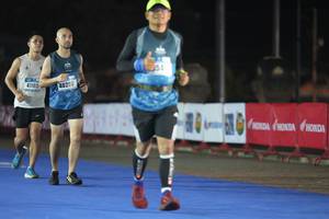 BIB: 23012, 26438, 23496
                            <button type="button" onclick="openModal(16096641)" class="btn btn-primary btn-sm float-right btn-popup" data-toggle="modal" data-target=".modal-high-quality">
                        <i class="fas fa-shopping-cart"></i> Add to Cart
                    </button>
                                            <button type="button" onclick="isThisMe(16096641, true)" class="btn btn-success btn-sm float-right btn-popup btn-isme hidden" data-toggle="tooltip" data-placement="bottom" title="นี่คือรูปของคุณใช่ไหม คลิกที่นี่เพื่อเอาเข้าอัลบั้ม">
                        <i class="fas fa-plus"></i> Add to album
                    </button>
                    <button type="button" onclick="isThisMe(16096641, false)" class="btn btn-warning btn-sm float-right btn-popup btn-isnotme hidden">
                        <i class="fas fa-ban"></i> Remove from album
                    </button>