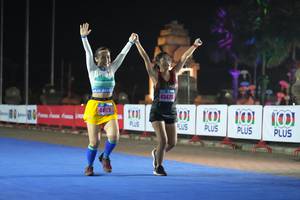 BIB: 23723, 21817
                            <button type="button" onclick="openModal(16100451)" class="btn btn-primary btn-sm float-right btn-popup" data-toggle="modal" data-target=".modal-high-quality">
                        <i class="fas fa-shopping-cart"></i> Add to Cart
                    </button>
                                            <button type="button" onclick="isThisMe(16100451, true)" class="btn btn-success btn-sm float-right btn-popup btn-isme hidden" data-toggle="tooltip" data-placement="bottom" title="นี่คือรูปของคุณใช่ไหม คลิกที่นี่เพื่อเอาเข้าอัลบั้ม">
                        <i class="fas fa-plus"></i> Add to album
                    </button>
                    <button type="button" onclick="isThisMe(16100451, false)" class="btn btn-warning btn-sm float-right btn-popup btn-isnotme hidden">
                        <i class="fas fa-ban"></i> Remove from album
                    </button>