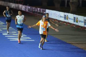 BIB: 22652, 026
                            <button type="button" onclick="openModal(16117332)" class="btn btn-primary btn-sm float-right btn-popup" data-toggle="modal" data-target=".modal-high-quality">
                        <i class="fas fa-shopping-cart"></i> Add to Cart
                    </button>
                                            <button type="button" onclick="isThisMe(16117332, true)" class="btn btn-success btn-sm float-right btn-popup btn-isme hidden" data-toggle="tooltip" data-placement="bottom" title="นี่คือรูปของคุณใช่ไหม คลิกที่นี่เพื่อเอาเข้าอัลบั้ม">
                        <i class="fas fa-plus"></i> Add to album
                    </button>
                    <button type="button" onclick="isThisMe(16117332, false)" class="btn btn-warning btn-sm float-right btn-popup btn-isnotme hidden">
                        <i class="fas fa-ban"></i> Remove from album
                    </button>